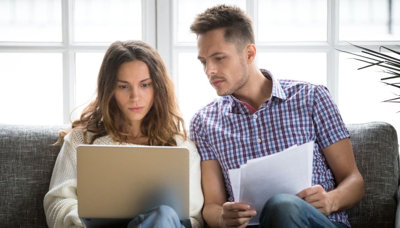 Completing guided questions for an uncontested divorce