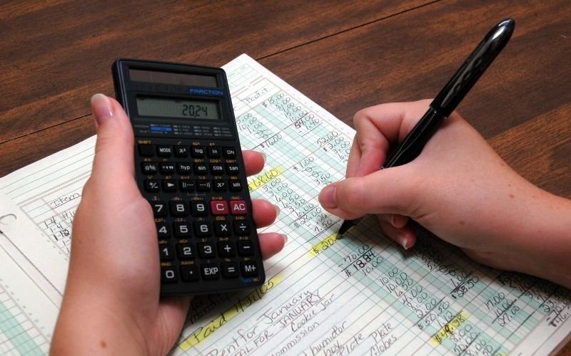 DoUsPart uses a flat fee payment system